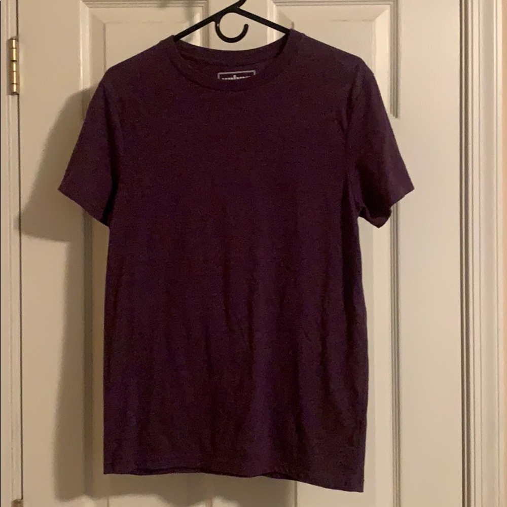 Men’s Urban Pipeline Purple T-Shirt Size Small